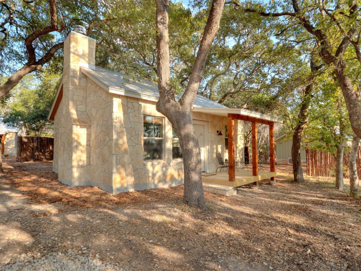 Cabins At Flite Acres-Desert Willow Wimberley Exterior foto