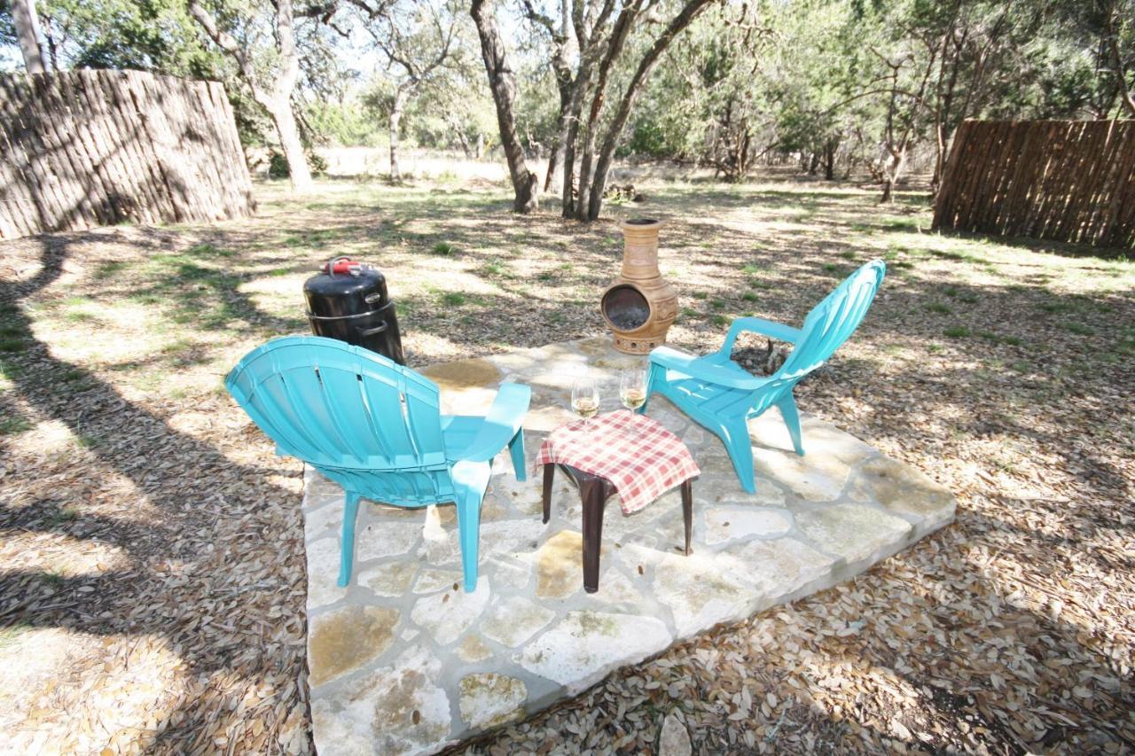 Cabins At Flite Acres-Desert Willow Wimberley Exterior foto